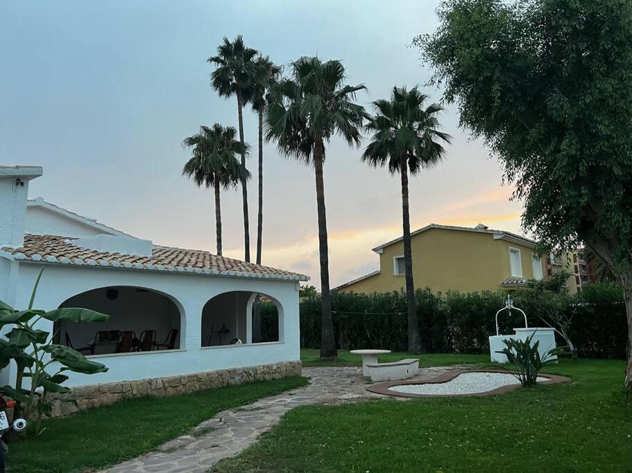 Joya - Casa En La Playa Con Piscina Ferienhaus *